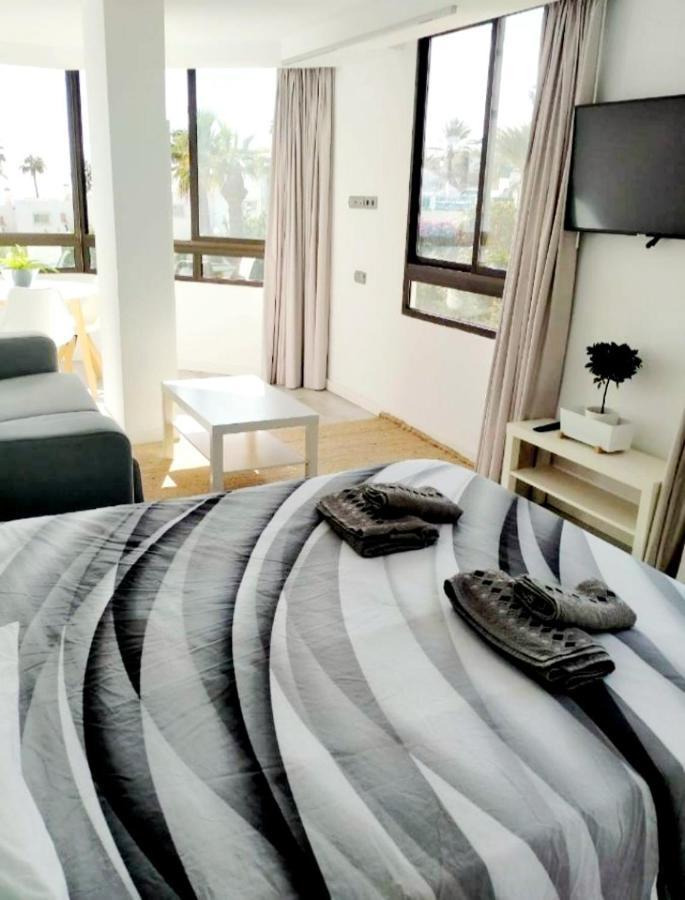 Nueva Europa Studio Ocean View Leilighet Playa Del Aguila  Eksteriør bilde